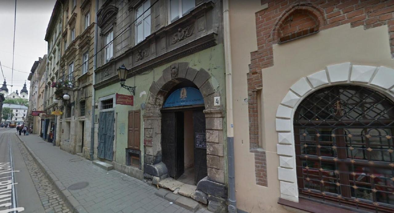 New Ruska Apartment Lviv Eksteriør billede